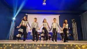 bollywood dance kids performance